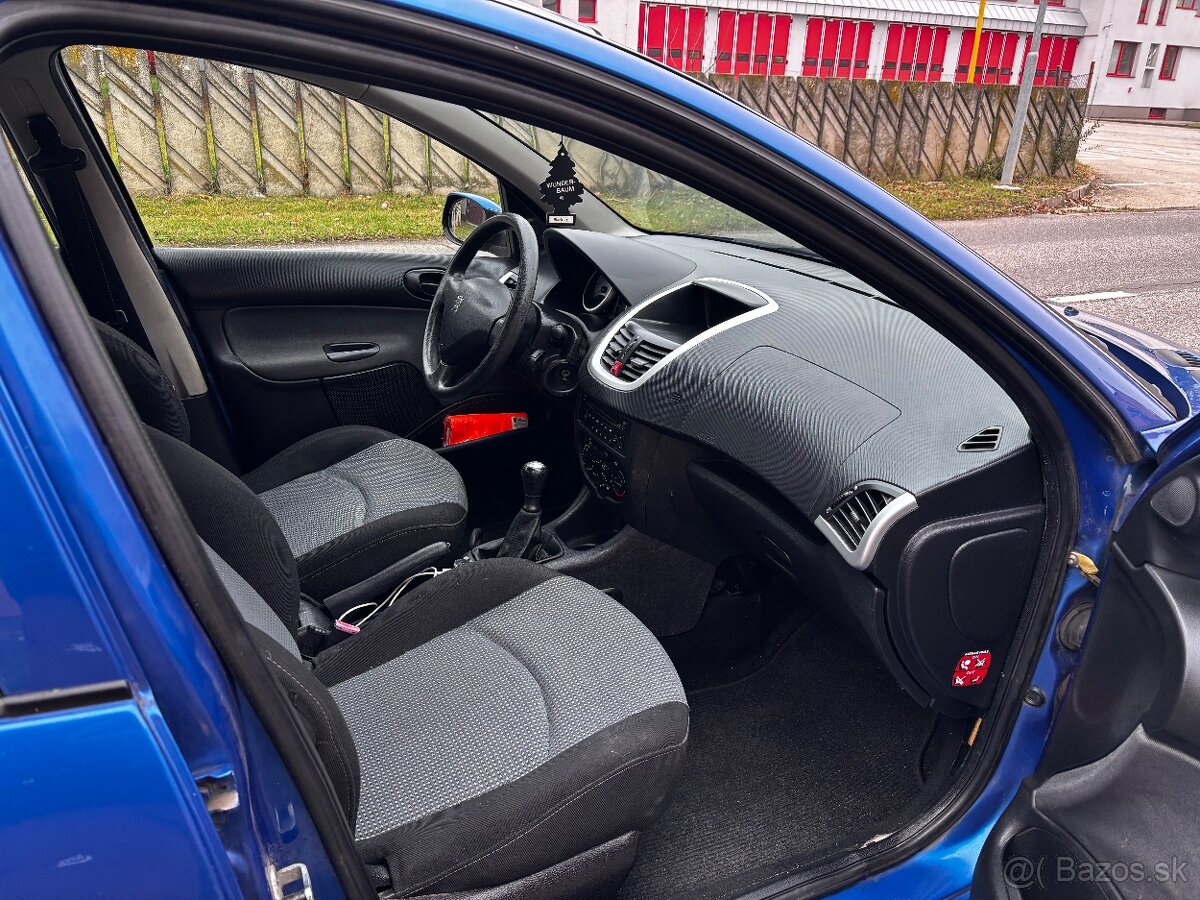 Peugeot 206+ 1.1 44kw - 7