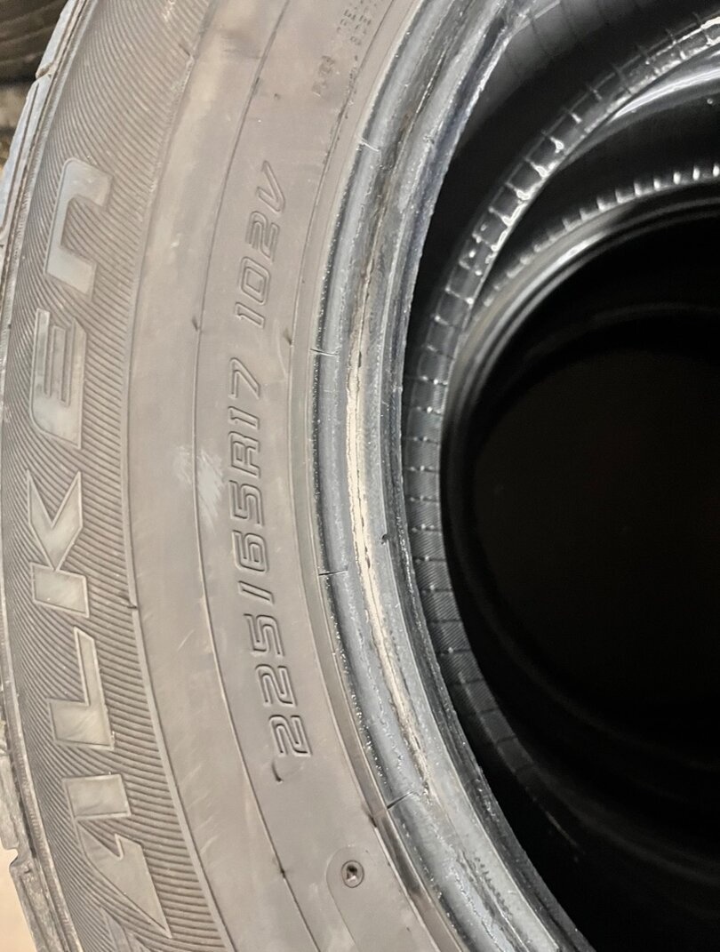 225/65 R17 102V letní pneu DOT 2017 - 7