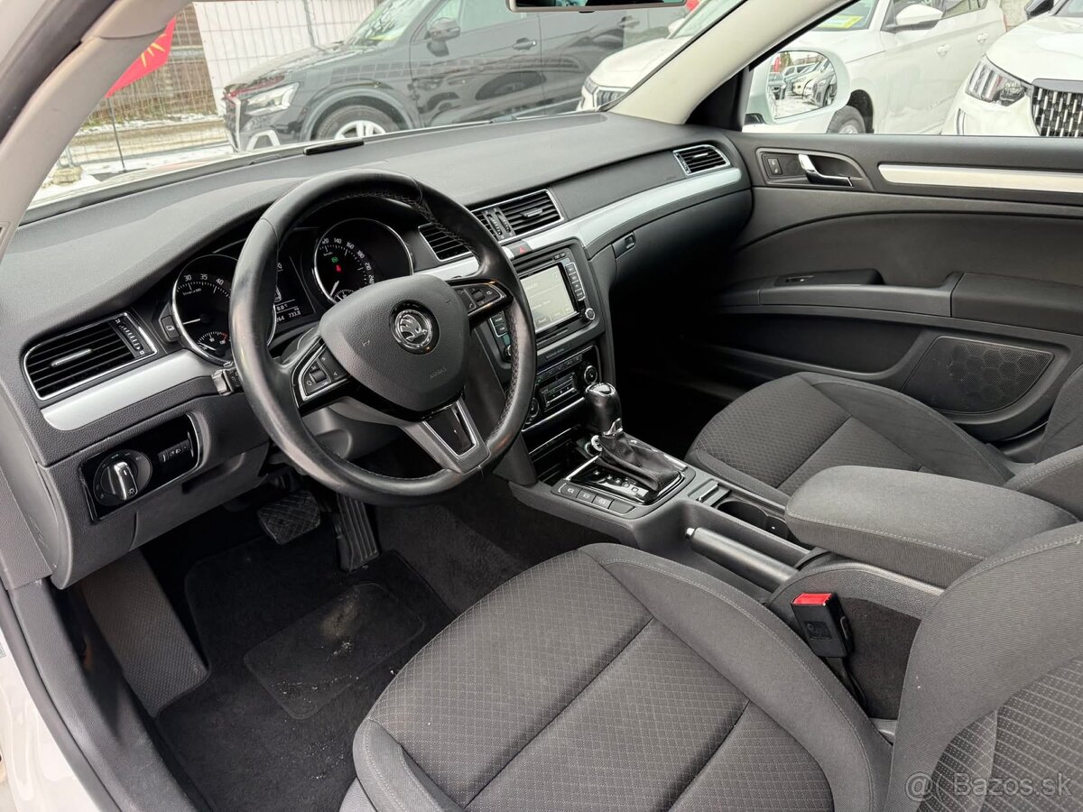 Škoda Superb Combi 2.0 TDI CR 140k Elegance DSG - 7