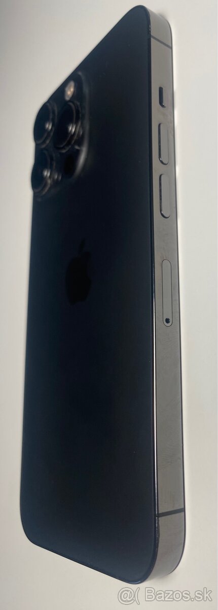 iPhone 13 Pro, batéria 82% - 7