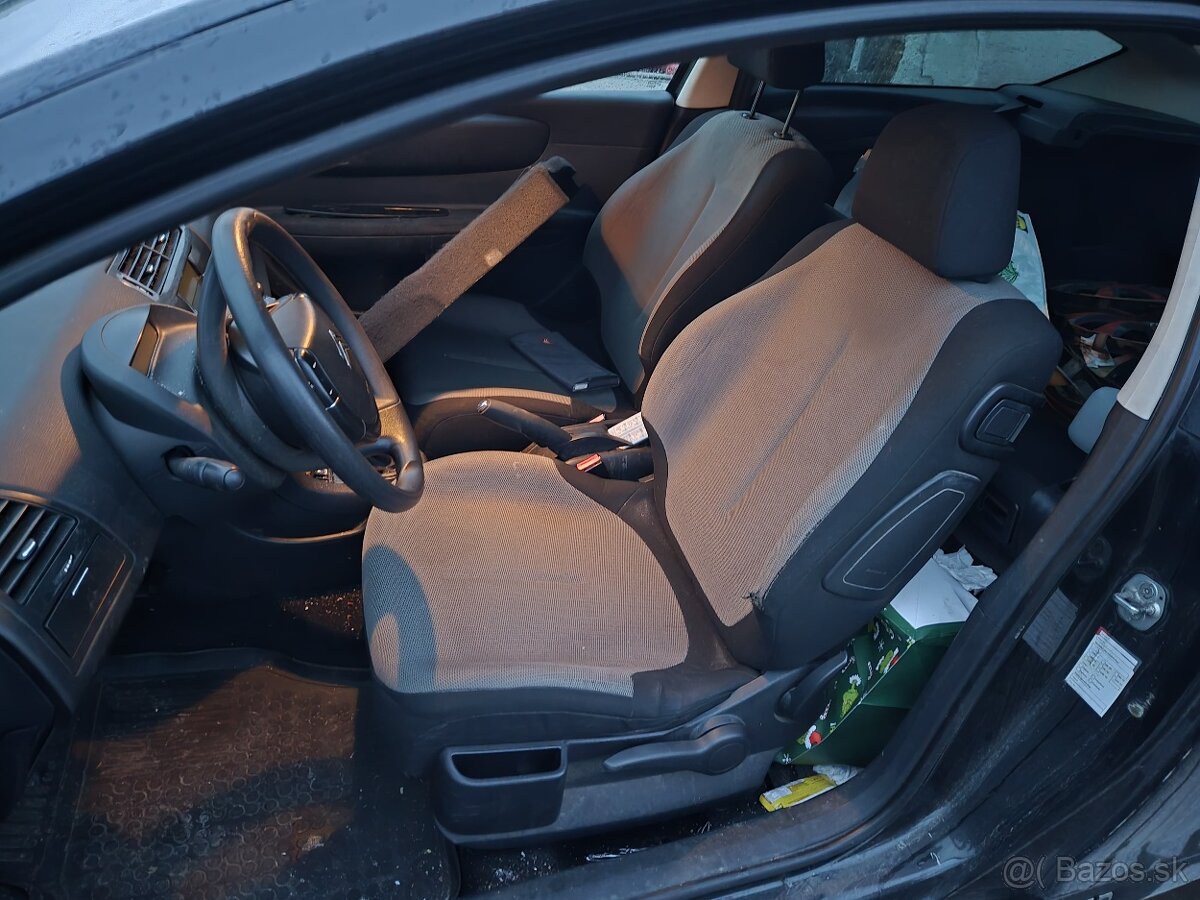 Citroen C4 Coupe 1.4 _ 160 000km - 7