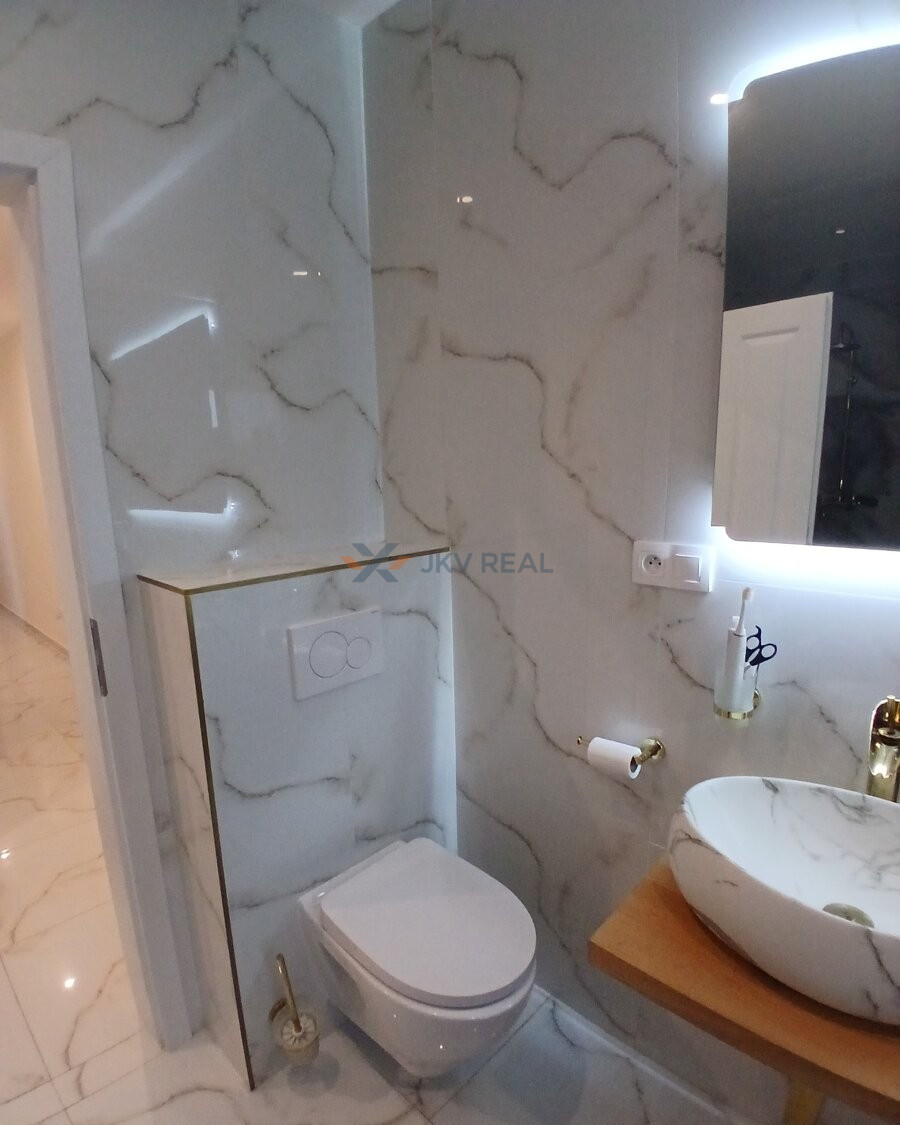 Moderný átriový rodinný dom v Beladiciach – novostavba - 7