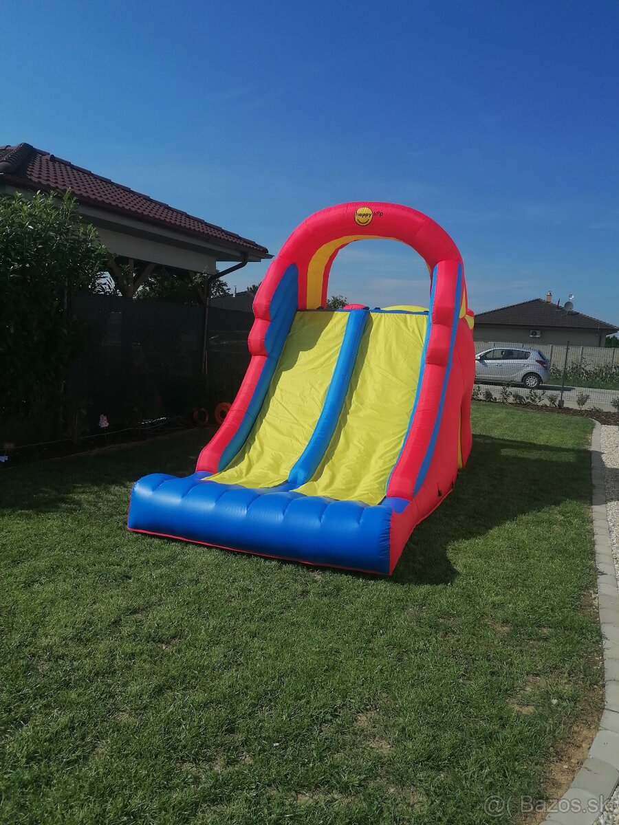 Skákacie hrady a šmykľavky - 7