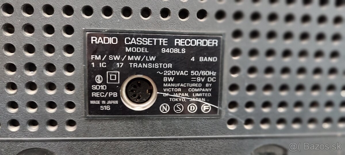 Radiomagnetofon JVC - 7