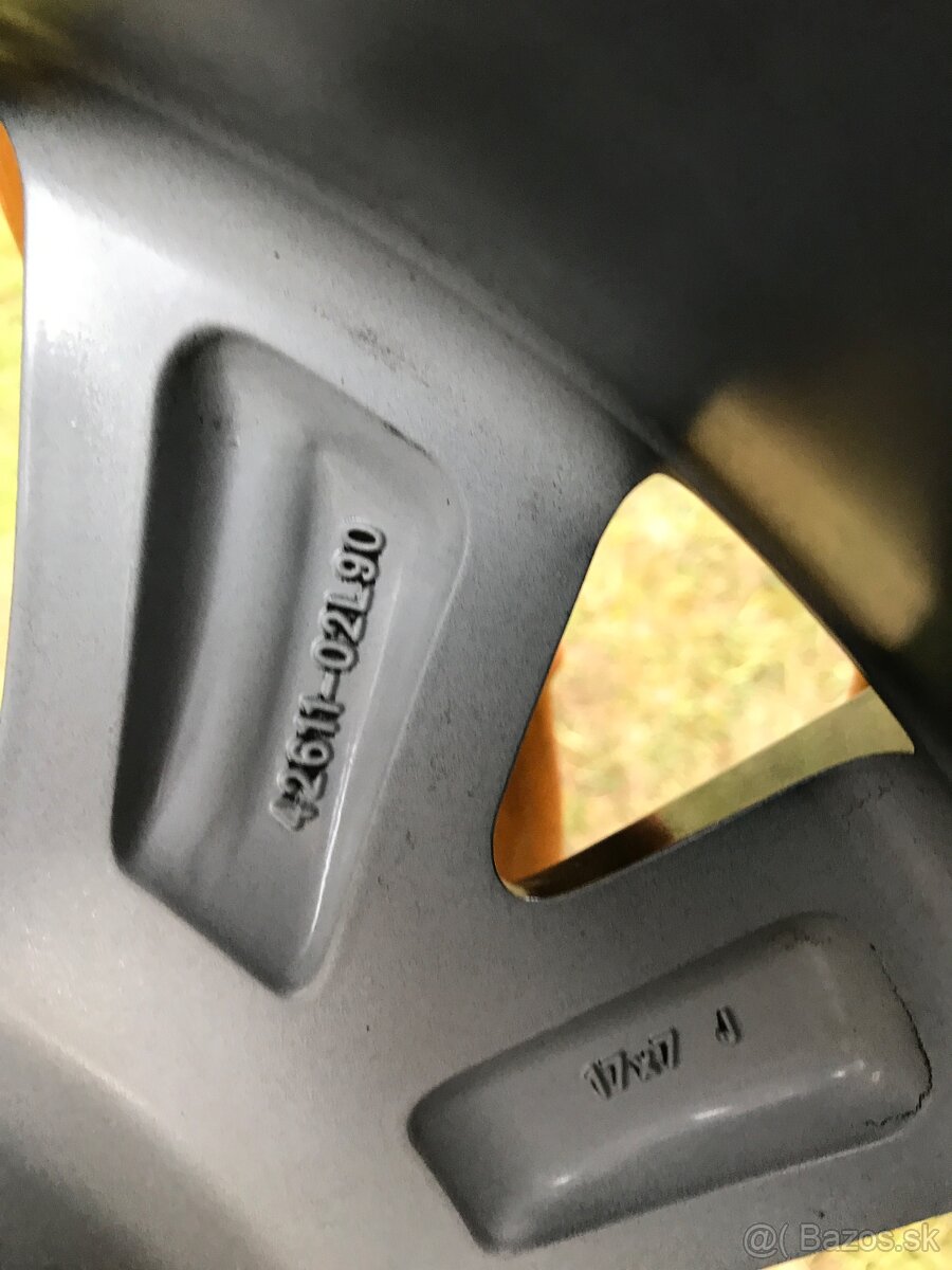 Alu disky Toyota r17 - 7