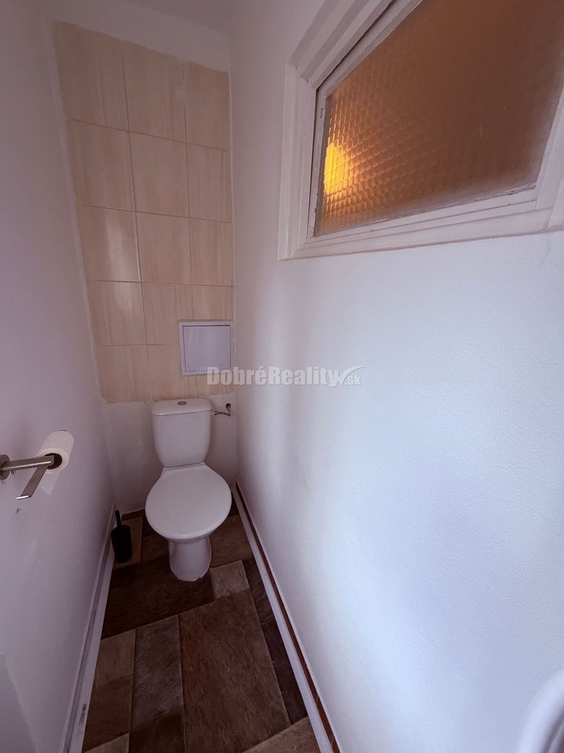 Na prenájom pekný 2 izbový byt . - 7