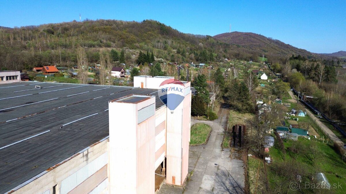 Priemyselný areal 51000m2, Budovy, sklady, výrobné haly, Sn - 7