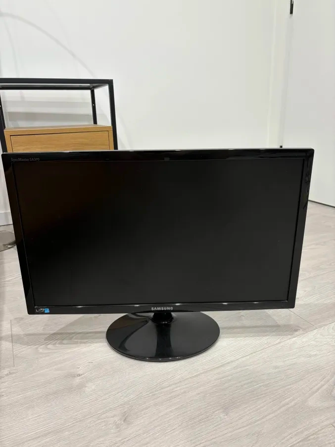 Herný počítač - Acer Predator + Monitor + Klávesnica + Myš - 7