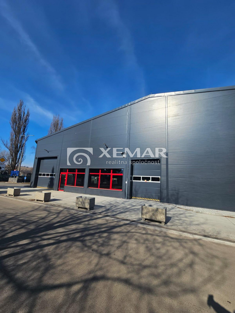 Prenájom hala v Banskej Bystrici - 7