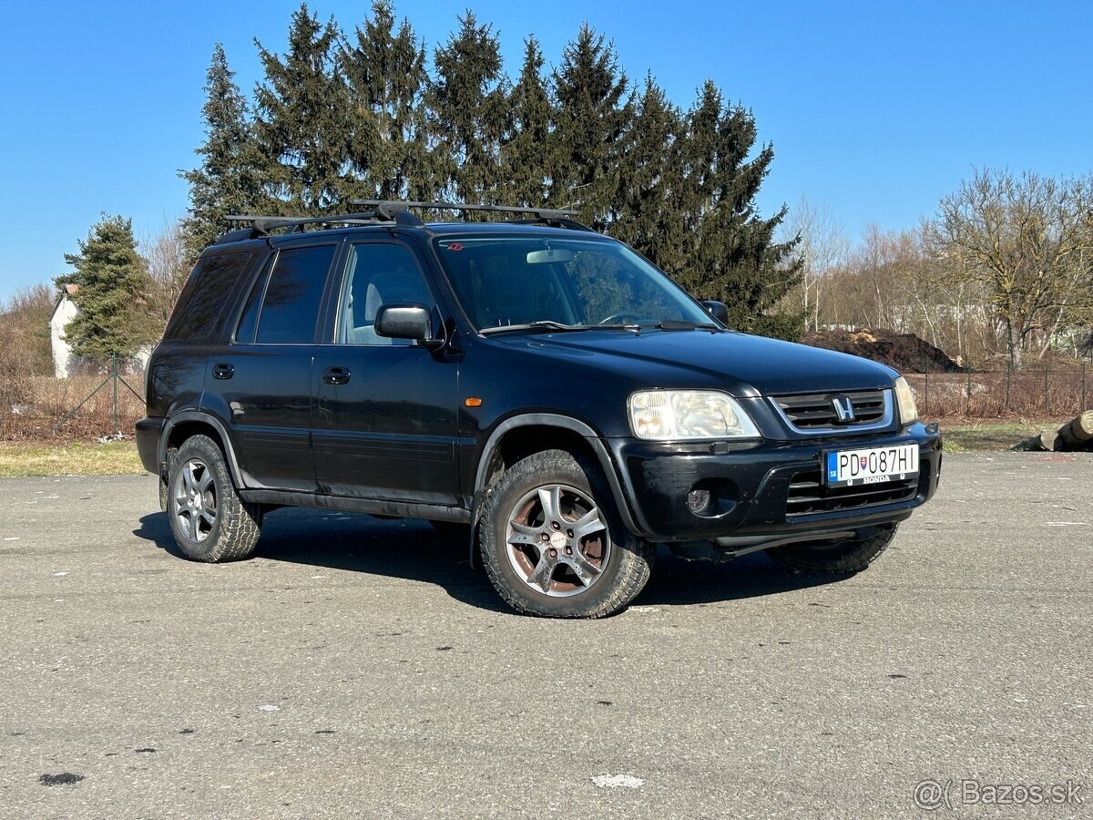 Honda CR-V 2.0i 108 kW 4x4 - 7