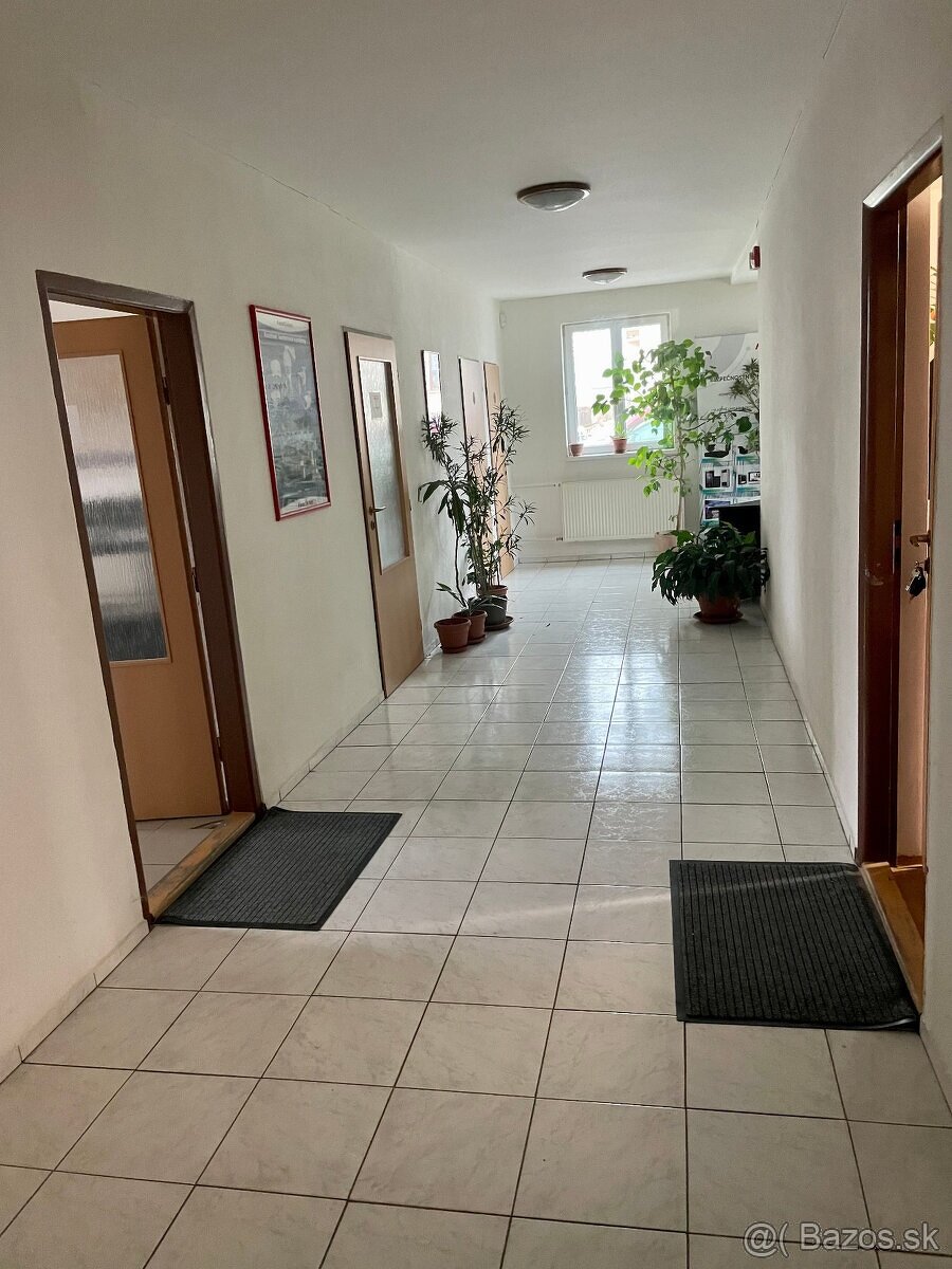 MH259- Exkluzívne- Administratívna budova pre podnikateľov - 7