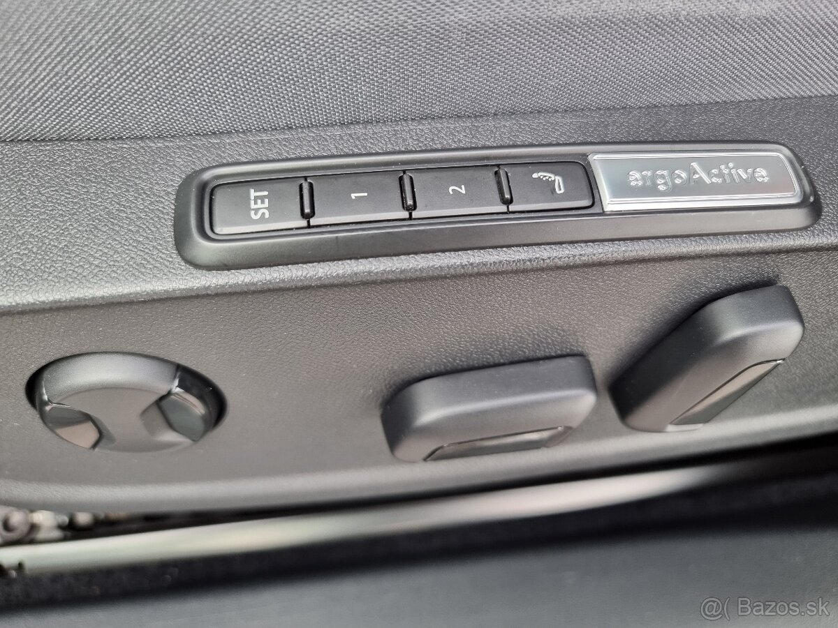 Volkswagen ID.4 Pro Performance 77kWh Max za 27.900 € s DPH - 7