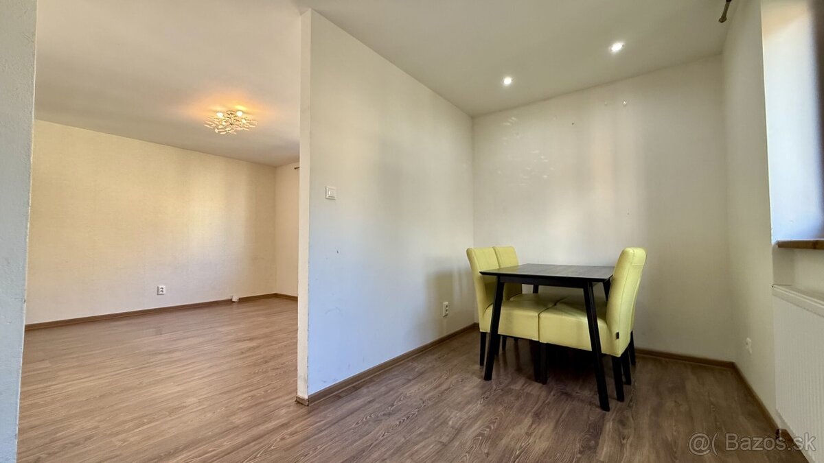 Priestranný byt v Beluši - 7