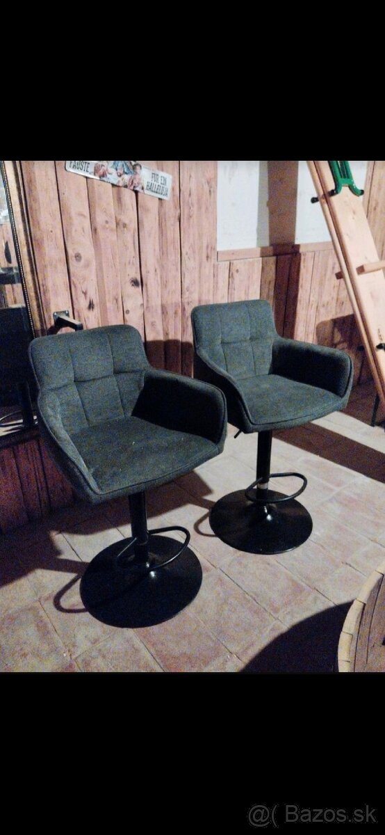 Bar so stoličkami - 7