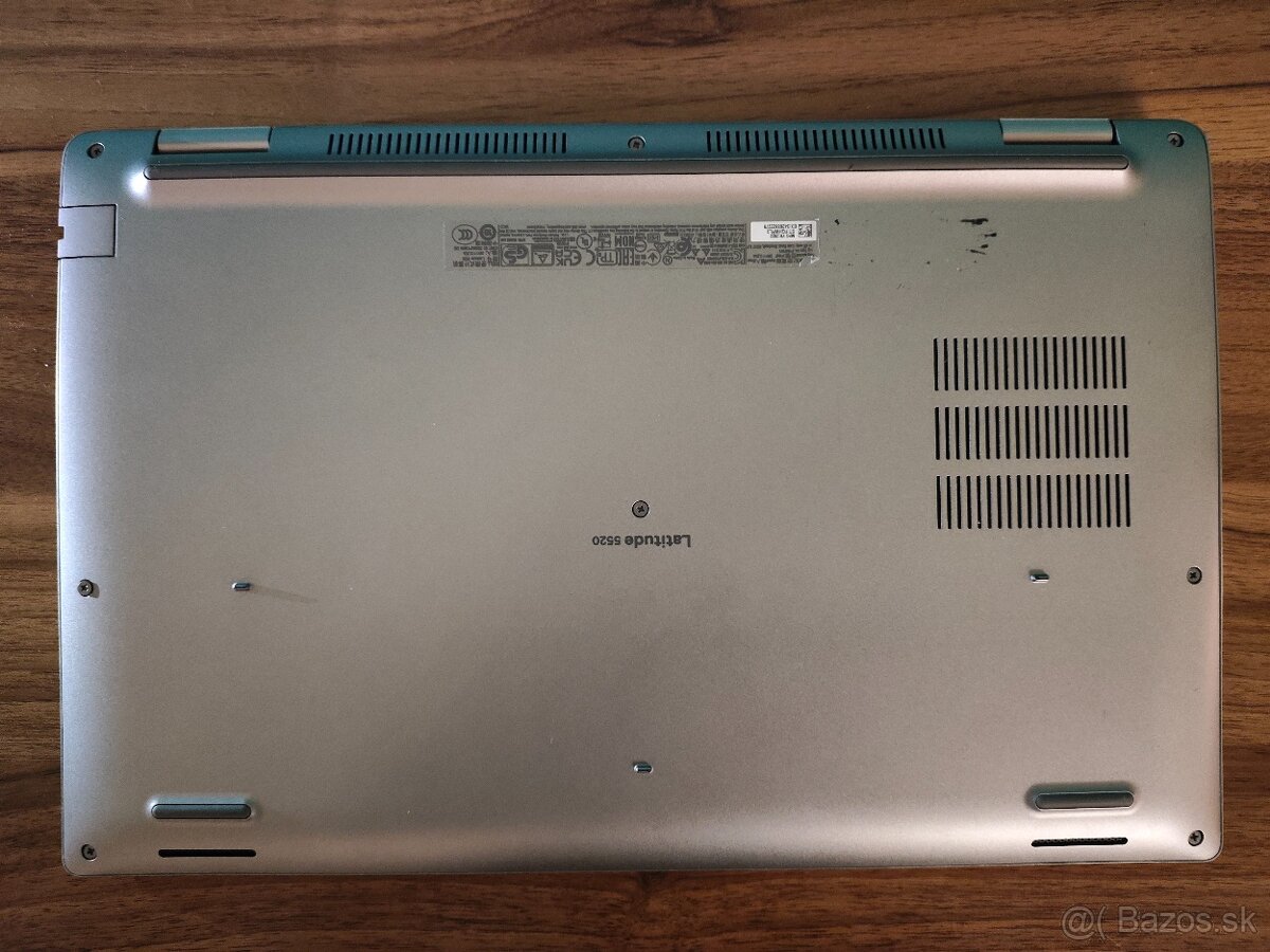 Dell Latitude 5520 – Intel Core i3-1125G4 | 8 GB RAM | 256 G - 7