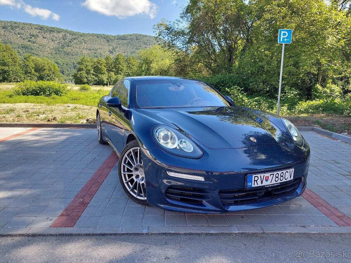 Porsche Panamera S - 7