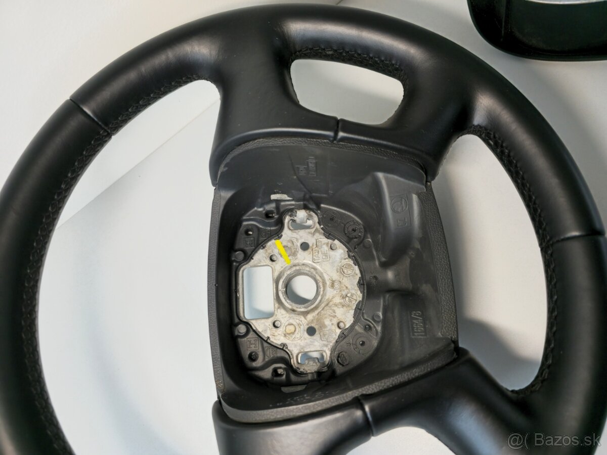ŠKODA kožený volant octavia fabia superb - 7