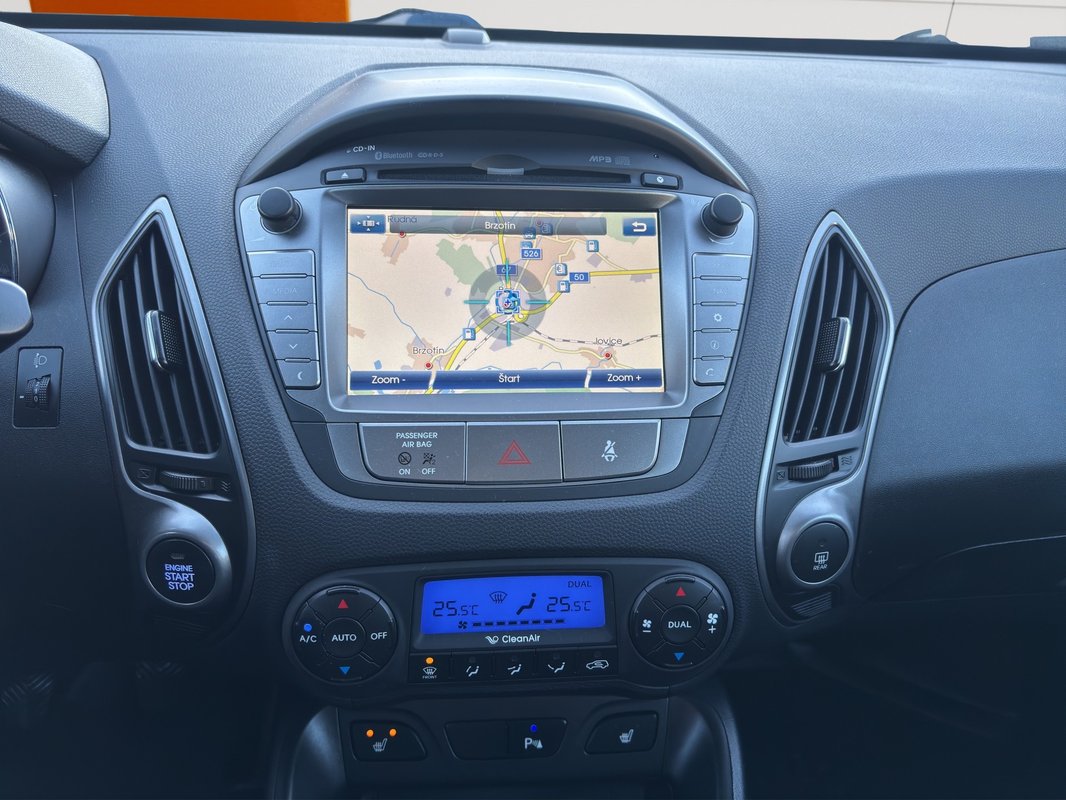 Hyundai ix35 1.7CRDi 6MT - 7