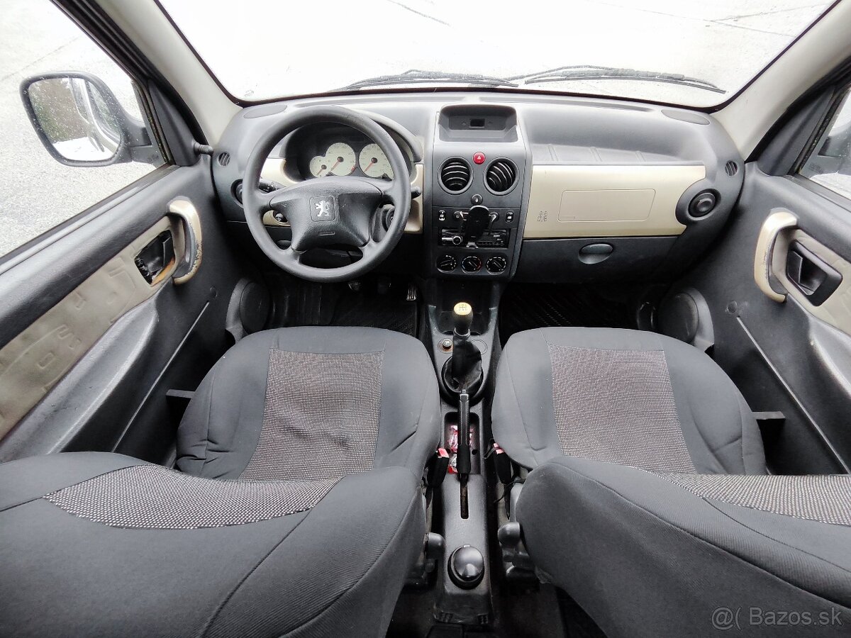 Peugeot Partner - 7