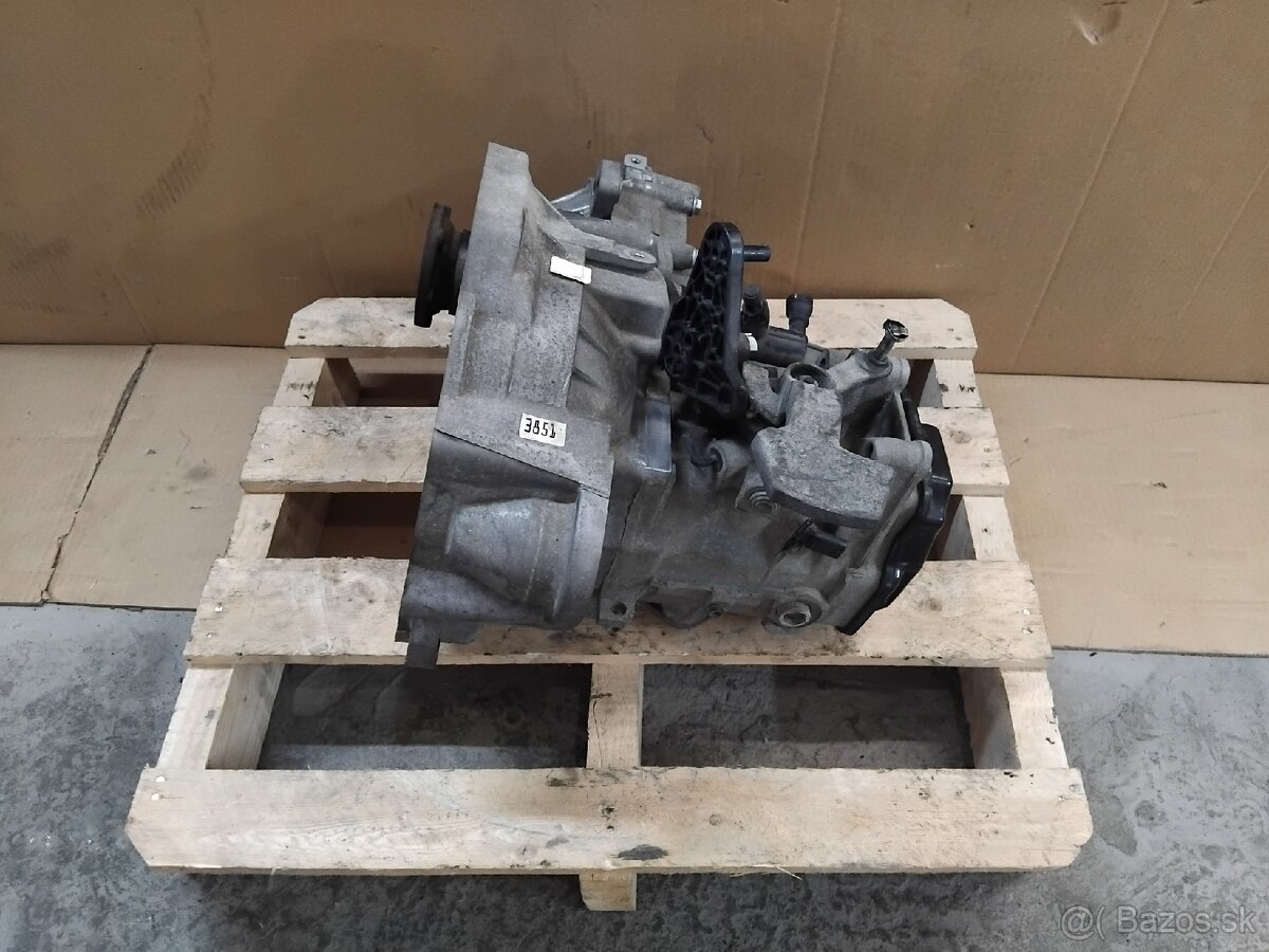 5 st. prevodovka MWW + spojka, štartér, poloos - 7