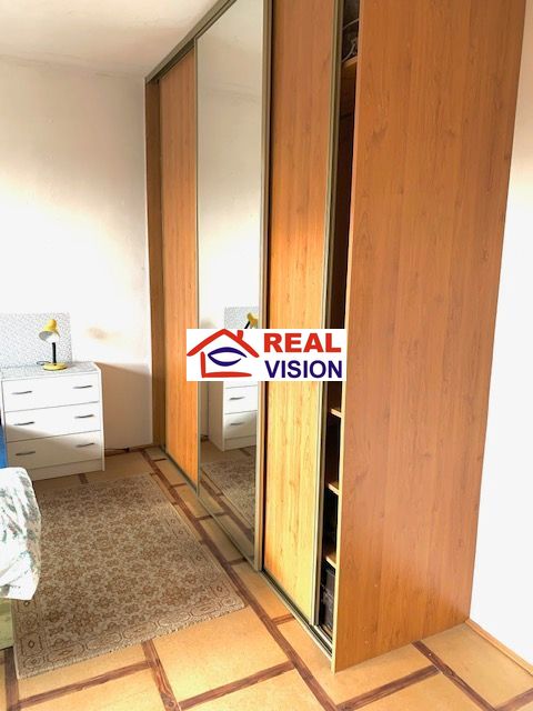 Prenájom 3 izbový byt o výmere 140 m2 v rodinnom dome v Popr - 7