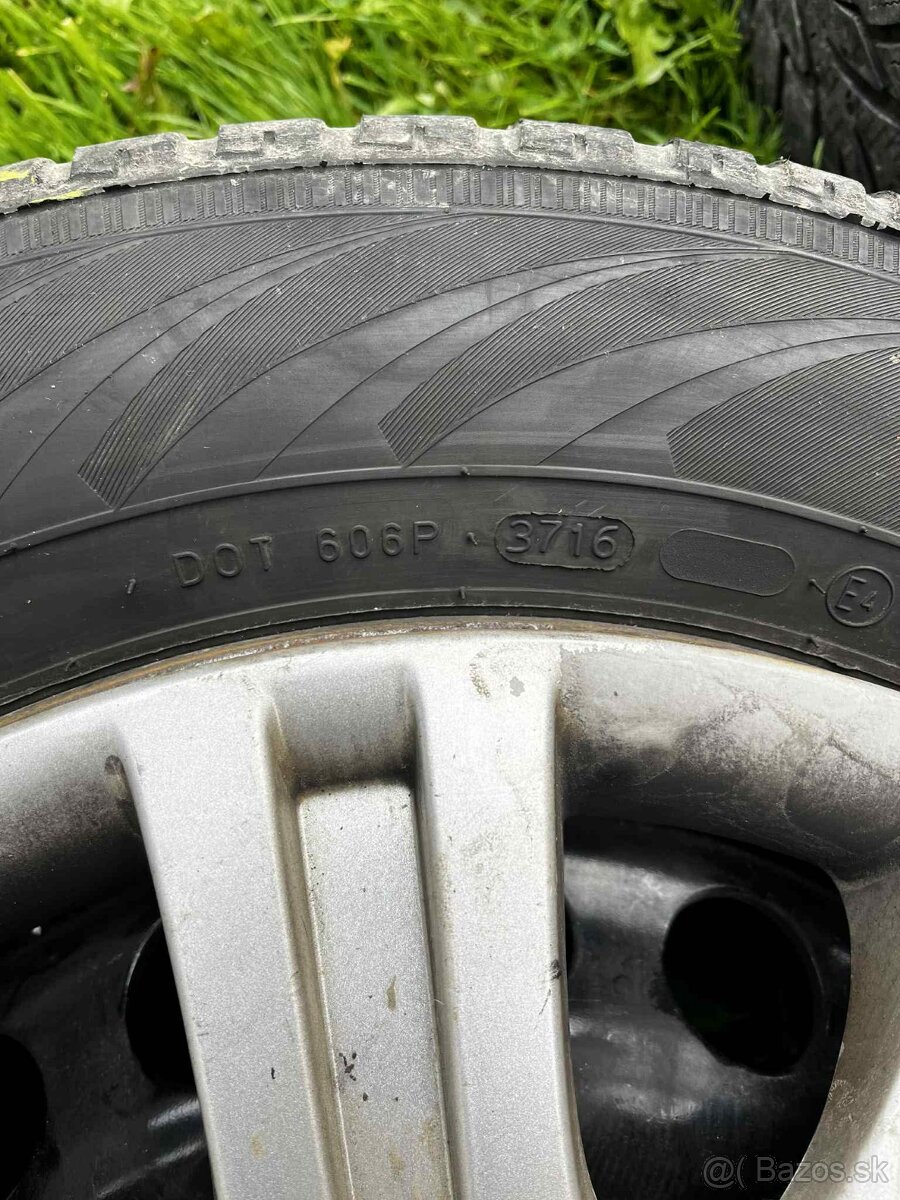 Predám zimné gumy na diskoch - 7