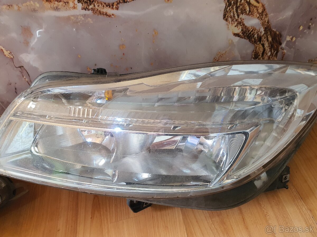 Predné svetlá Opel insignia - 7