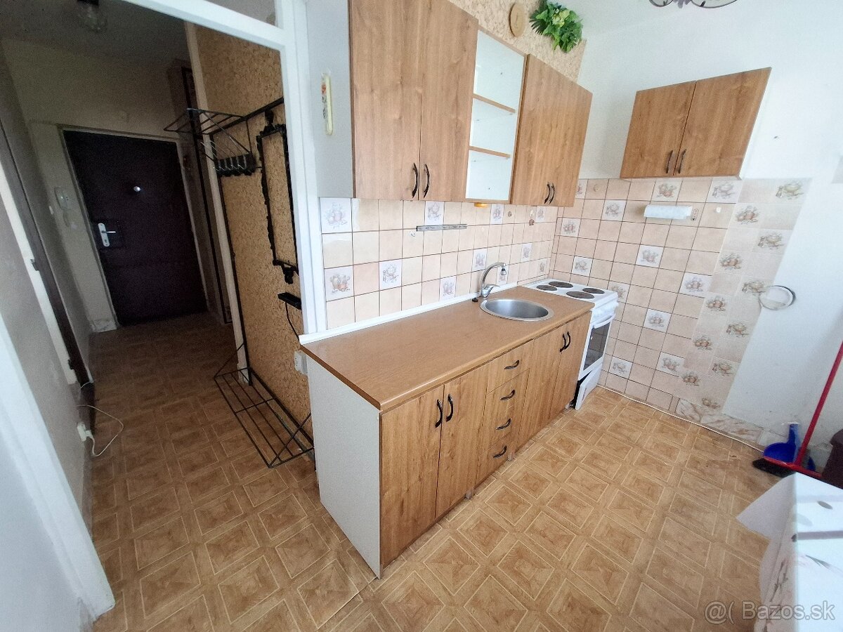 2 Izbový veľký byt - 7