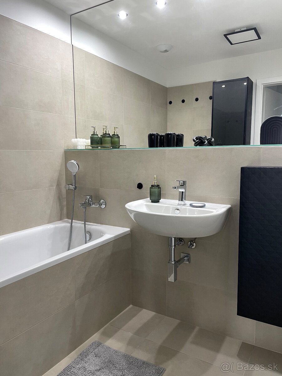 3.izbový byt Bratislava - 7