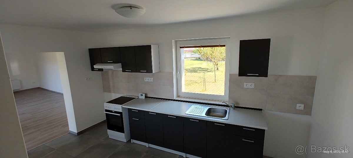 Zrekonštruovaný rodinný dom v obci Borský Mikuláš (Záhorie) - 7