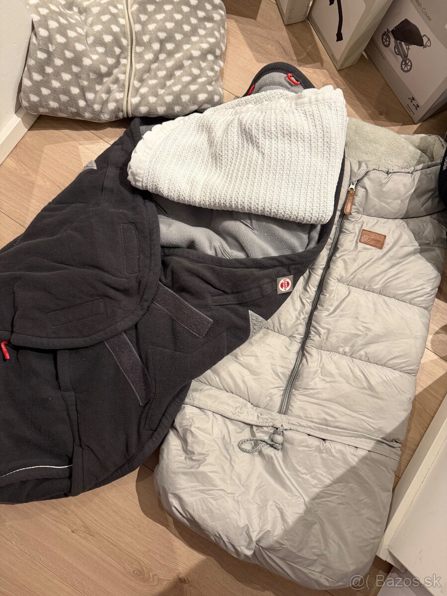 Thule urban glide 2 s bohatym prislusenstvom - 7