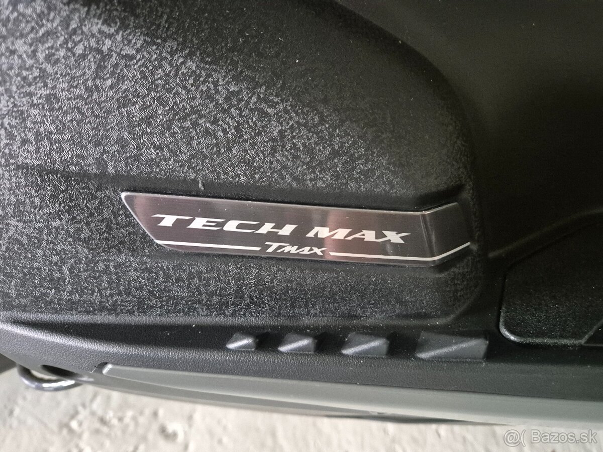 YAMAHA TMAX 560 - 7