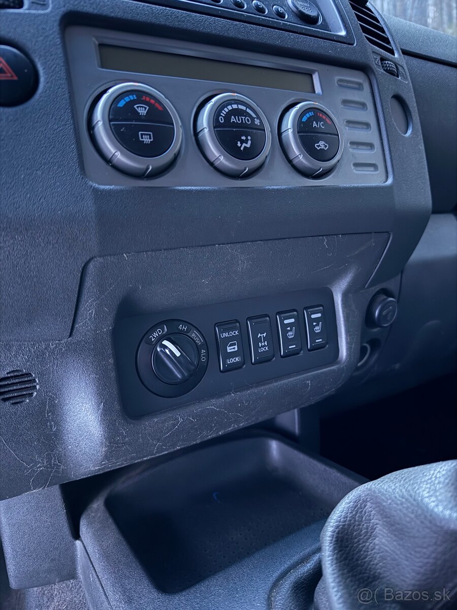 Nissan Navara D40 - 7