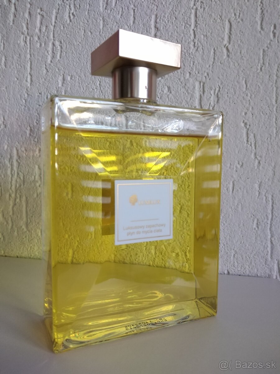 Trblietavé šaty flitrovane - 7