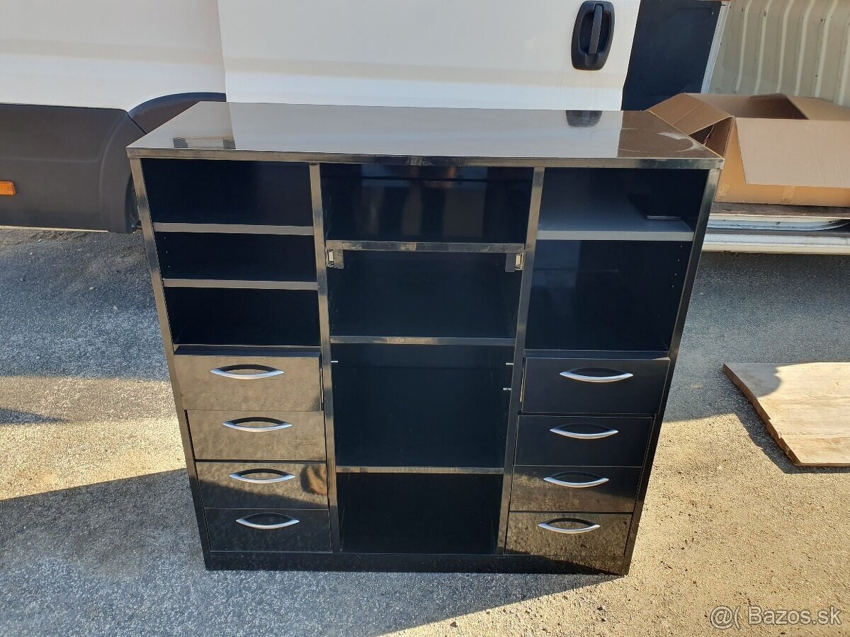 Kadernícky nábytok - 7