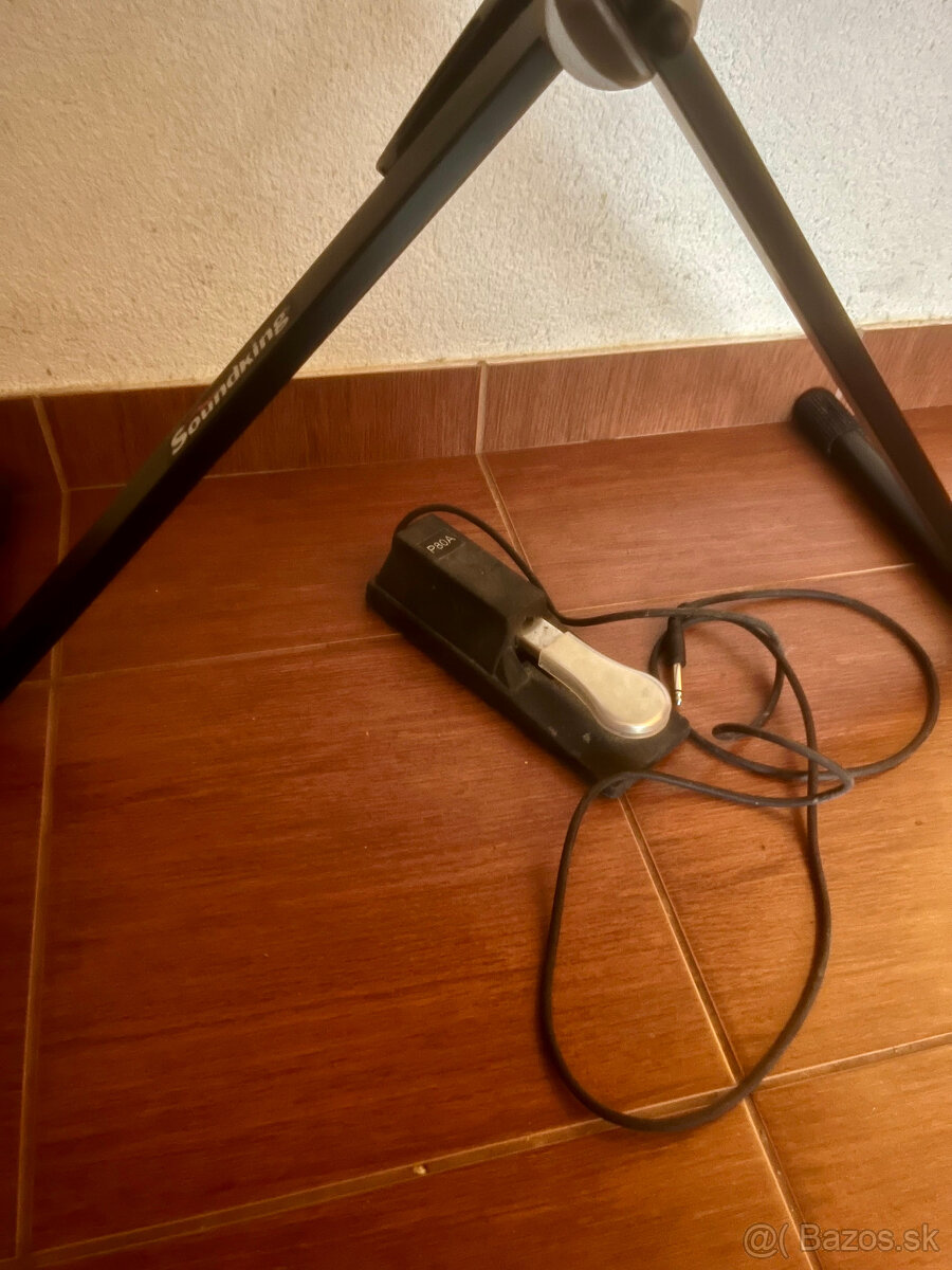 Klávesy Yamaha PSR-E373 + Stojan + Pedál - 7
