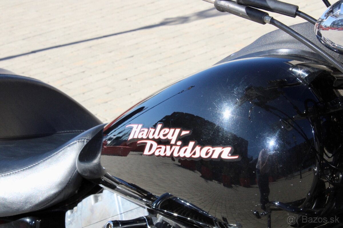 Harley Davidson Dyna Super Glide FXD - 7