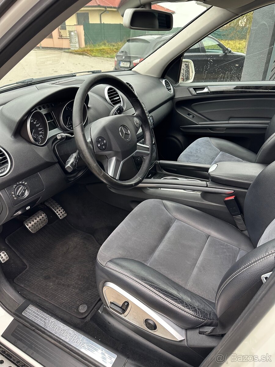 Mercedes-Benz ML320 - 7