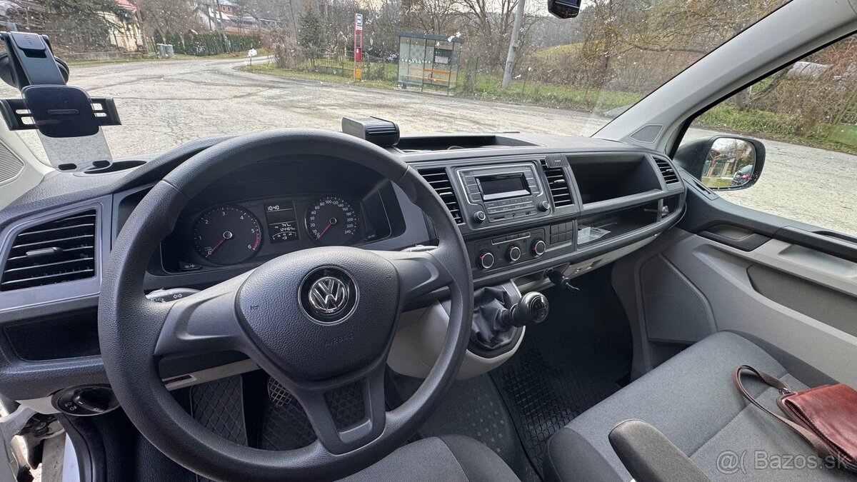 VW Transporter T6 2.0 TDI 75 kW r.v. 2018, kúp. SR - 7