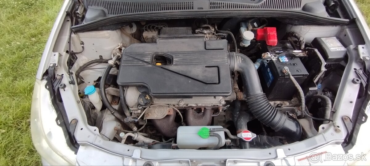 SUZUKI SX4 sedan 1,6vvti 79kw r.2010 - 7