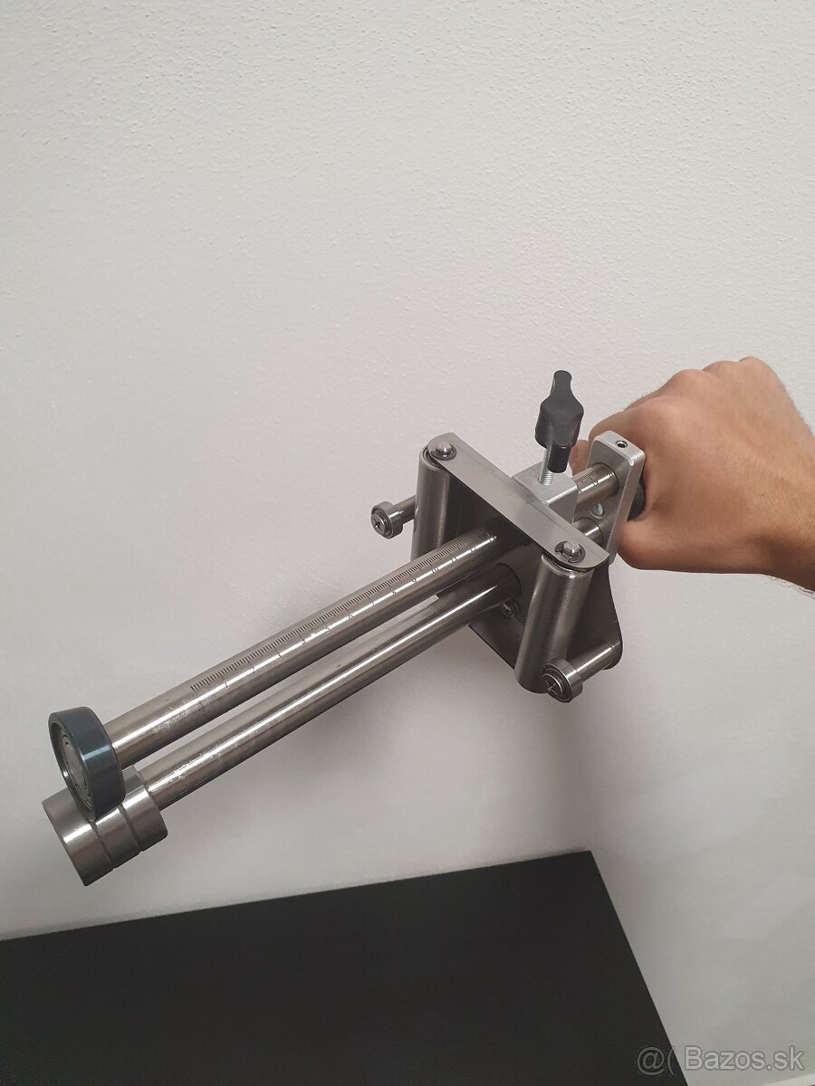 Rolovacia ohýbačka 200mm ohyb do 100° - 7