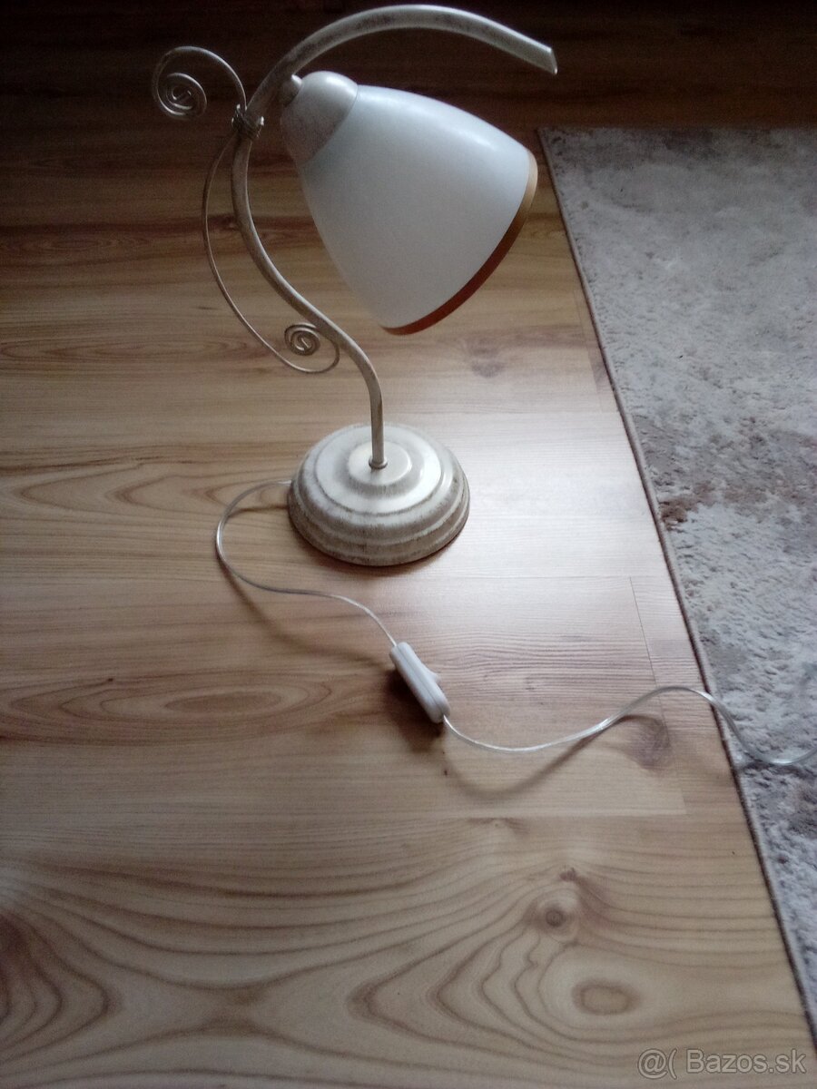 Zavesny luster a nocna lampa - 7