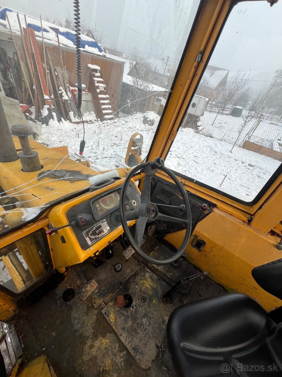 FORD 550 – traktorbager, rýpadlo-nakladač – - 7