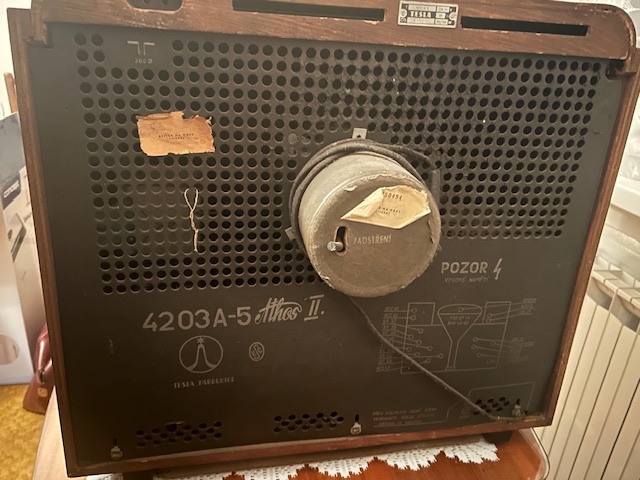 Predám historický televízor Tesla4203A Athos - 7
