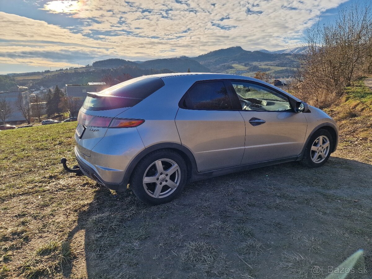 Honda civic 1.8i vtec 8g - 7