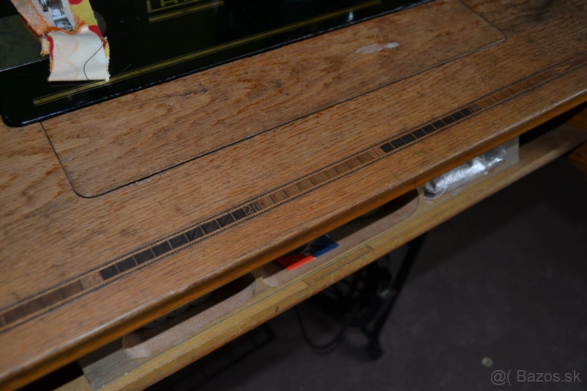 Šijací stroj Lada - Ponořovací 77-11a, rok 1938 + DOKLADY - 7