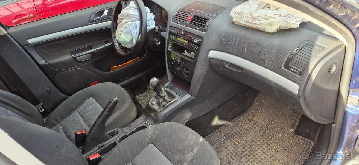 Škoda Octavia combi 1,9TDi 77kw - 7