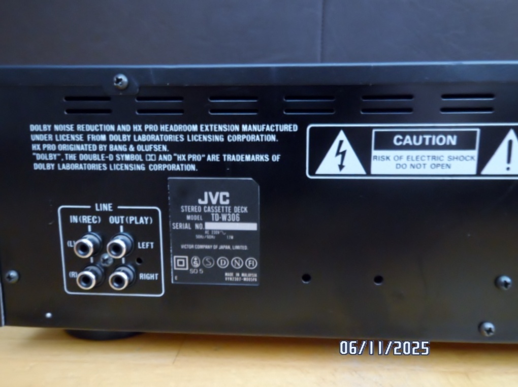 Kazetový magnetofón JVC TD-306 - 7