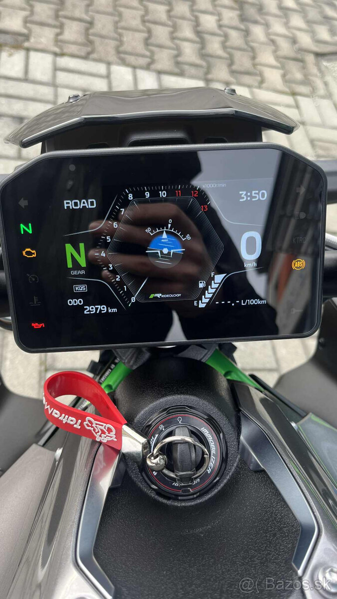 Kawasaki Z900SE 2025 - 2979 km - 7