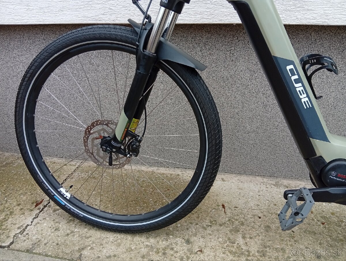 Predám elektro bicykel Cube Reaction Performance 500 28" - 7